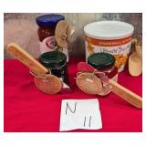 43 - NEW WMC JAMS & BAR NUTS (N11)