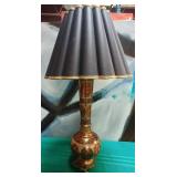 537 - ASIAN STYLE LAMP (N15)