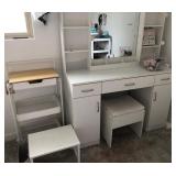 N2 - VANITY WITH HUTCH, STOOL, TIERED ORGANIZER
