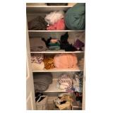 N2 - BEDLINENS & BLANKETS (A45)