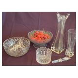 J2 - VINTAGE VASES & BOWLS (K15)