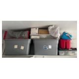 J2 - MIXED LOT HOLIDAY DECORATIONS, SMALL COOLER