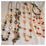 J2 - MIXED LOT OF COSTUME JEWELRY (K81)