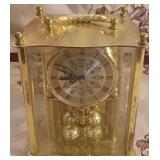 J2 - VINTAGE ANNIVERSARY STYLE CLOCK (L4)