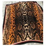 J3 - DESIGNER SCARF (M20)