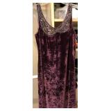 J3 - WOMEN'S MONDI BEADED EVENING DRESS SIZE 40