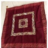 J3 - DECORATIVE TABLE SCARF (A28)