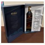 J3 - BOTTLE WITH TUNBLERS GIFT SET (R52)