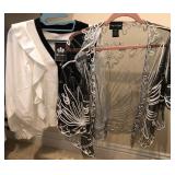 J3 - LADIES' BLOUSE & FLOAT (M9)