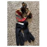 O - ELLEN TRACY SCARF, HADLEY WREN GLOVES (N71)