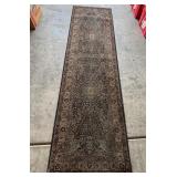 O - HALLWAY RUNNER RUG 96X27" (G132)