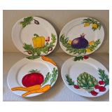 O - COLLECTIBLE PLATES (L64)
