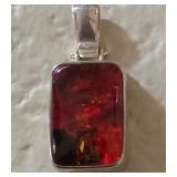 O - VINTAGE BALTIC AMBER/STERLING SILVER PENDANT