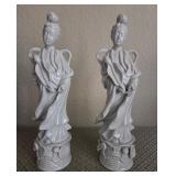 O - TWO WHITE PORCELAIN FIGURINES (E7)