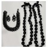 GLOSSY BLACK ACRYLIC NECKLACE &EARRINGS (A37)