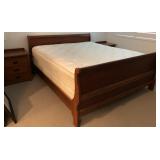 N1 - CLASSIC WOOD SLEIGH BED (M69)