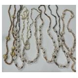 HAWAIIAN SHELL NECKLACES (A38)