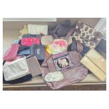 J1 - MIXED LOT POUCHES, CASES (M11)