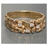 700 - 10K GOLD & DIAMOND NUGGET RING SIZE 9.5 (45)
