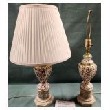 700 - PAIR OF MID CENTURY CAPODIMONTE LAMPS (E206)