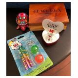 J1 - UNIQUE COLLECTIBLE GIFT ASSORTMENT (D79)