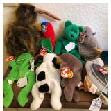 J1 - LOT OF ASSORTED BEANIE BABIES (D314)