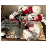 J1 - COLLECTIBLE WELLS FARGO PLUSH HORSES (D94)
