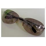 513 - PAIR OF DOLCE & GABBANA SUNGLASSES (T14)