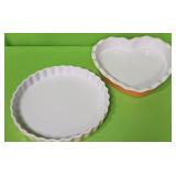 EMILE HENRY TART DISH & HEART-SHAPED PIE DISH(F78)