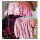 S2 - MIXED LOT OOF WOMEN'S TOPS SIZE L  (M107)