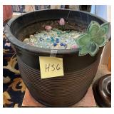 S2 - PLANTER POT WITH GLASS PEBBLES (H56)
