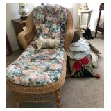 S2 - RATTAN CHAISE LOUNGE WITH CUSHION (R76)