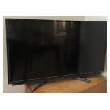 S2 - SHARP 32' TV (R86)