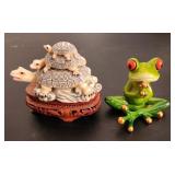 J2 - LONGEVITY TORTOISE SCULPTURE & FROG FIGURINE