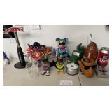 J2 - MIXED LOT OF COLLECTIBLES (L113)