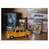 J1 - ASSORTED COLLECTIBLE FIGURES LOT (E301)
