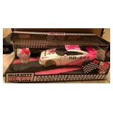 J1 - HELLO KITTY NISSAN GT-R SET (B188)
