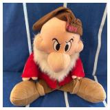 J1 - VINTAGE PLUSH GNOME FIGURE TOY (K40)