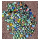 J1 - LARGE ASSORTED VINTAGE MARBLES LOT (A521)