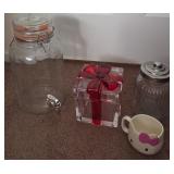 J1 - ASSORTED GLASS KITCHENWARE LOT (A541)