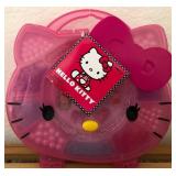 J1 - HELLO KITTY CHARM SET LOT (A167)