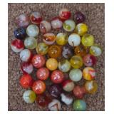 J1 - LOT ASSORTED GLASS MARBLES (A539)