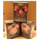 J1 - LOT OF DISNEY MICKEY VINYL FIGURES (B91)