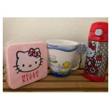 J1 - LOT OF HELLO KITTY ITEMS (A265)