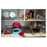 J4 - LOT OF KITCHEN BAKING TOOLS AND ITEMS (K48)