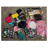 J4 - LOT OF ASSORTED COLLECTIBLES AND ACCESSORIES