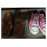 J4 - LOT OF FOOTWEAR LOAFERS AND SNEAKERS