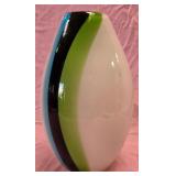 540 - CERAMIC VASE 10"T (E15)