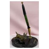 538 - SCOTTIE DOG PEN SET ON MARBLE BASE (N28)