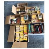 N1 - LARGE LOT OF PAPERBACK BOOKS (G5)